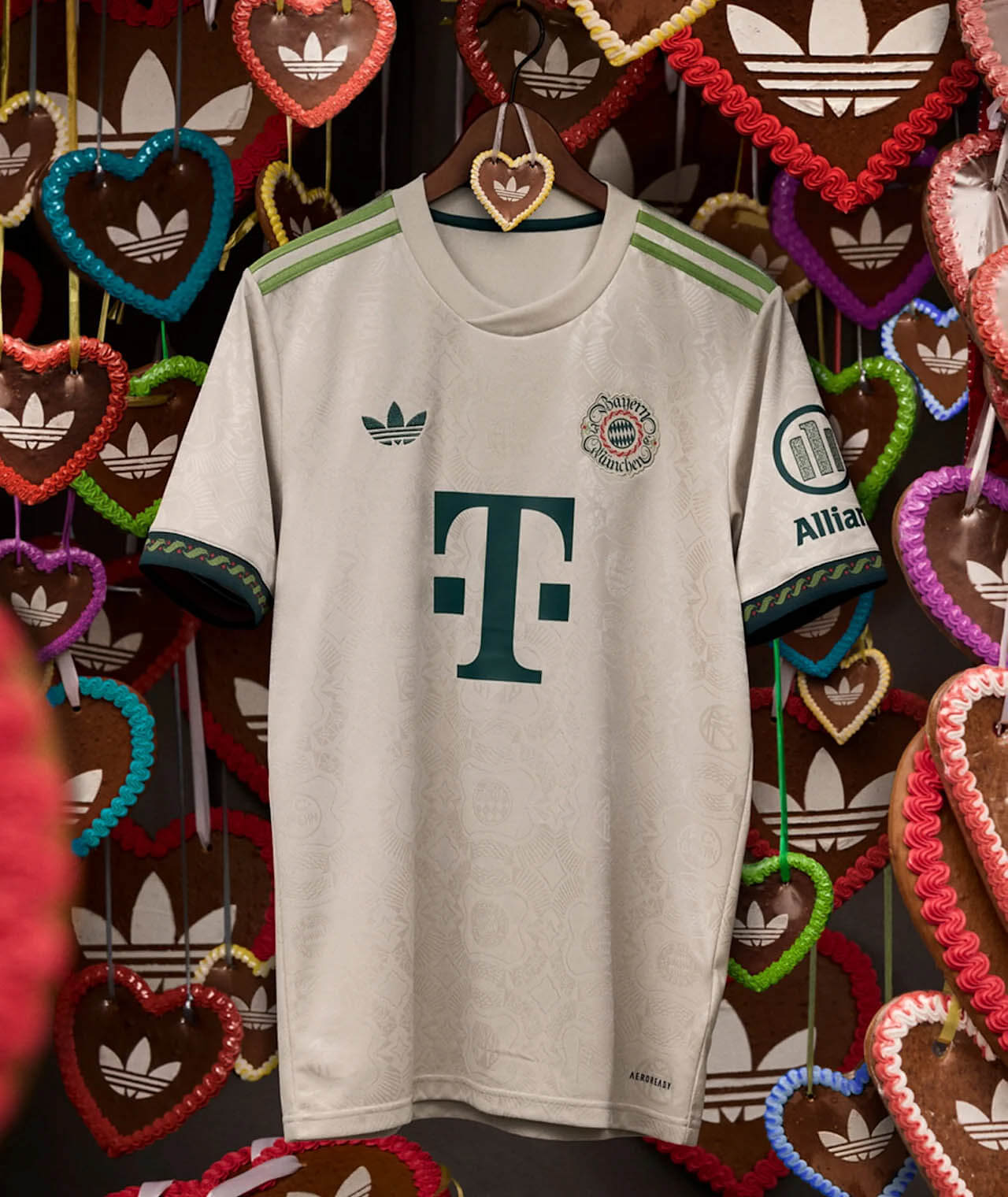 Camisa Oktoberfest Bayern de Munique 2025 adidas
