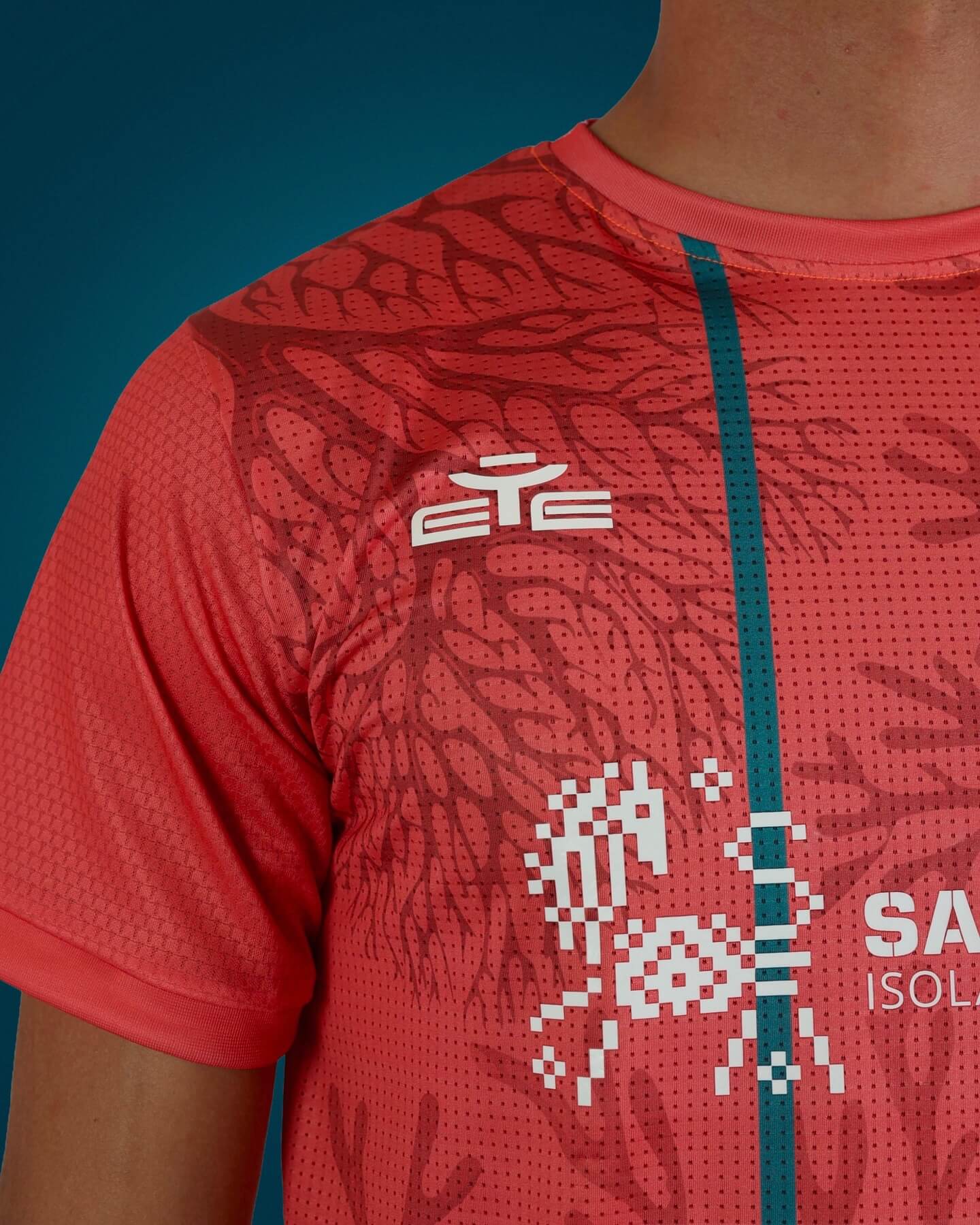 Cagliari lança nova quarta camisa 2025-2026 da EYE Sport