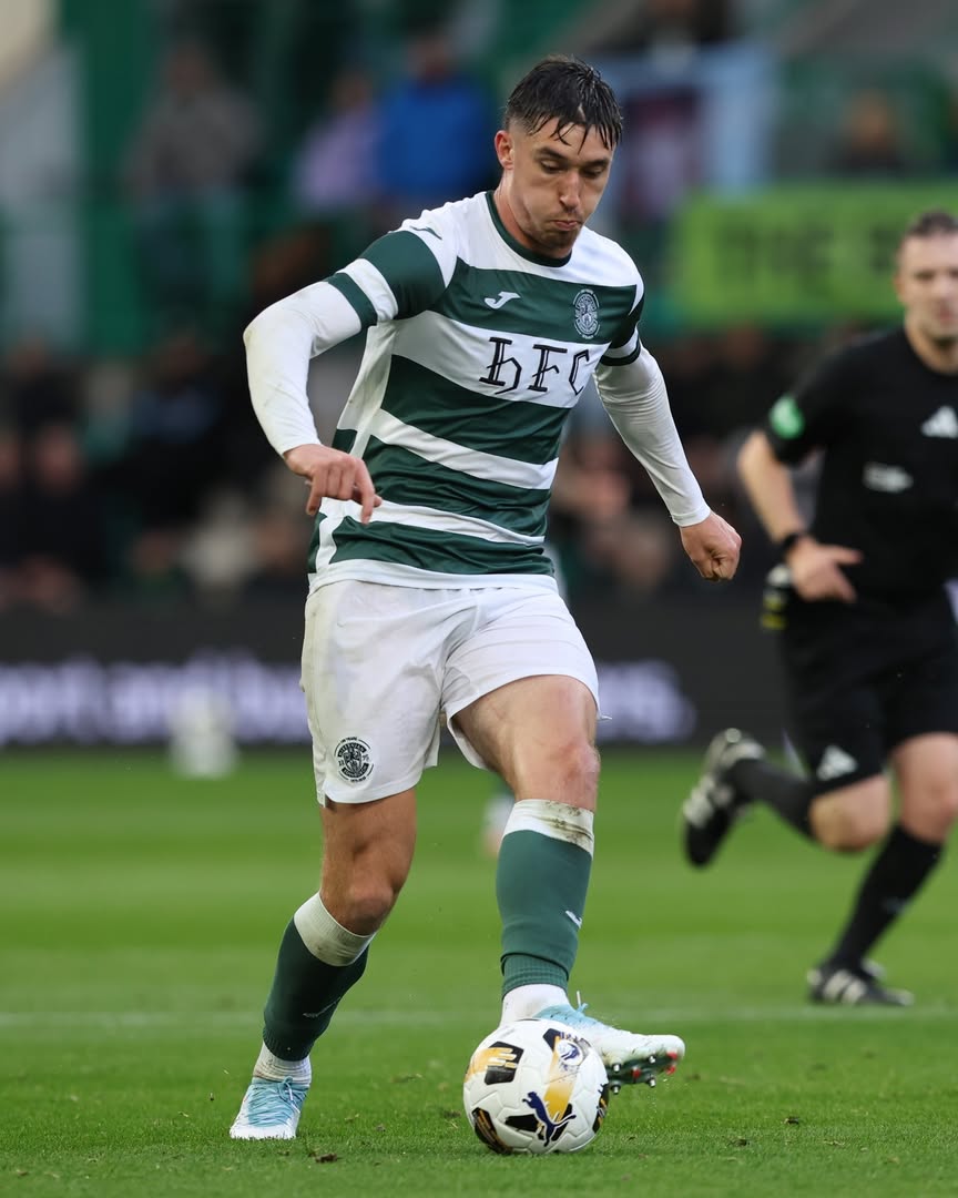 Hibernian FC celebra 150 anos com camisa especial