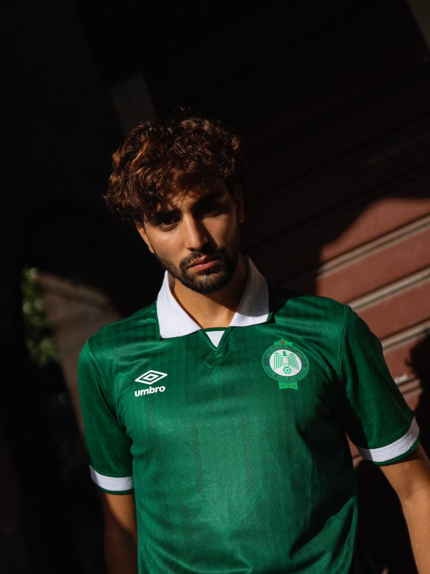 Camisas do Raja Casablanca 2025-2026 são lançadas pela Umbro