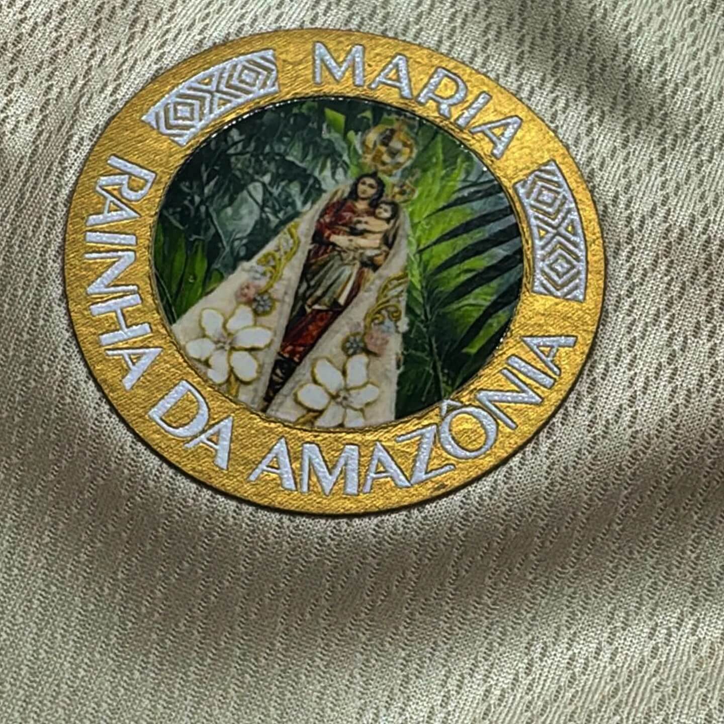 Tuna Luso apresenta camisa do Círio de Nazaré 2025