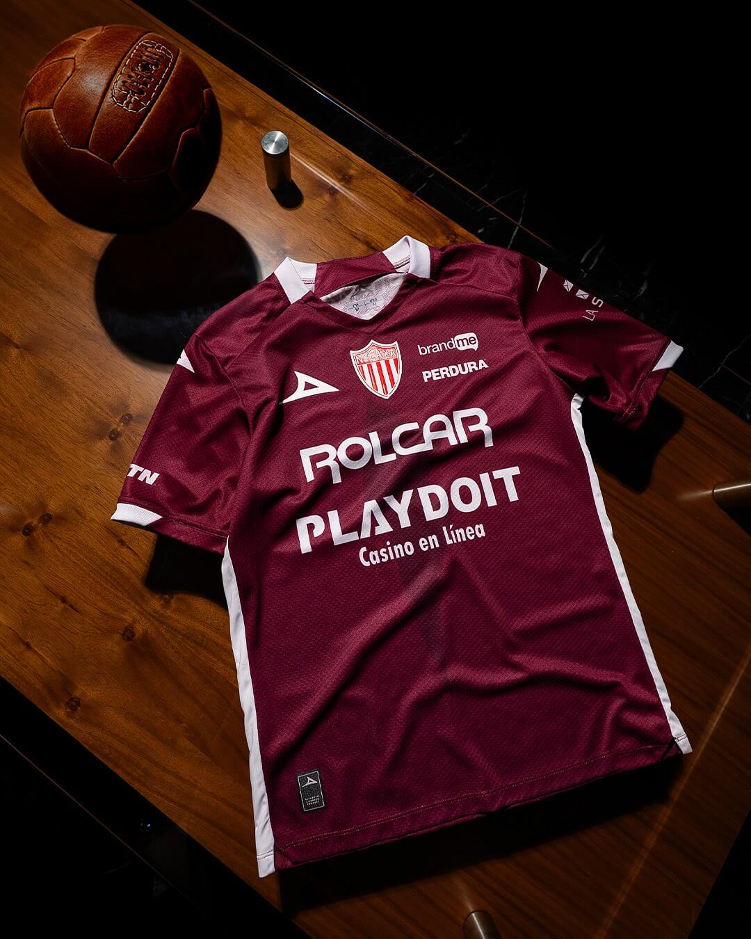 Terceira camisa do Club Necaxa 2025-2026 Pirma