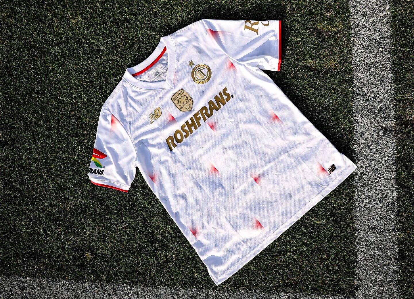 Camisas do Toluca 2025-2026 são lançadas pela New Balance
