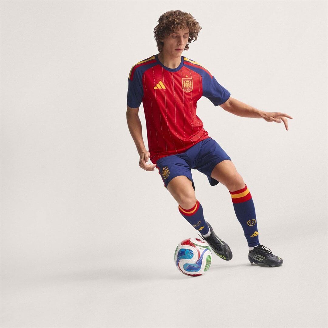 Camisa titular da Espanha 2026-2027 adidas