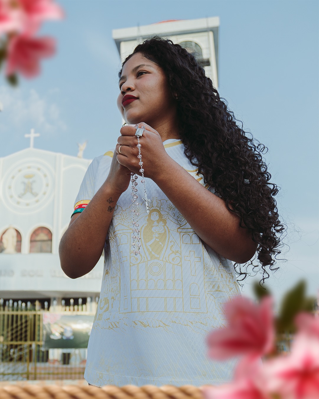Águia de Marabá apresenta camisa do Círio de Nazaré 2025