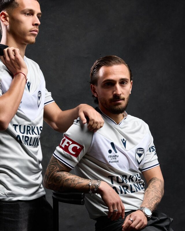 Camisas do Melbourne Victory 2025-2026 são lançadas pela Macron