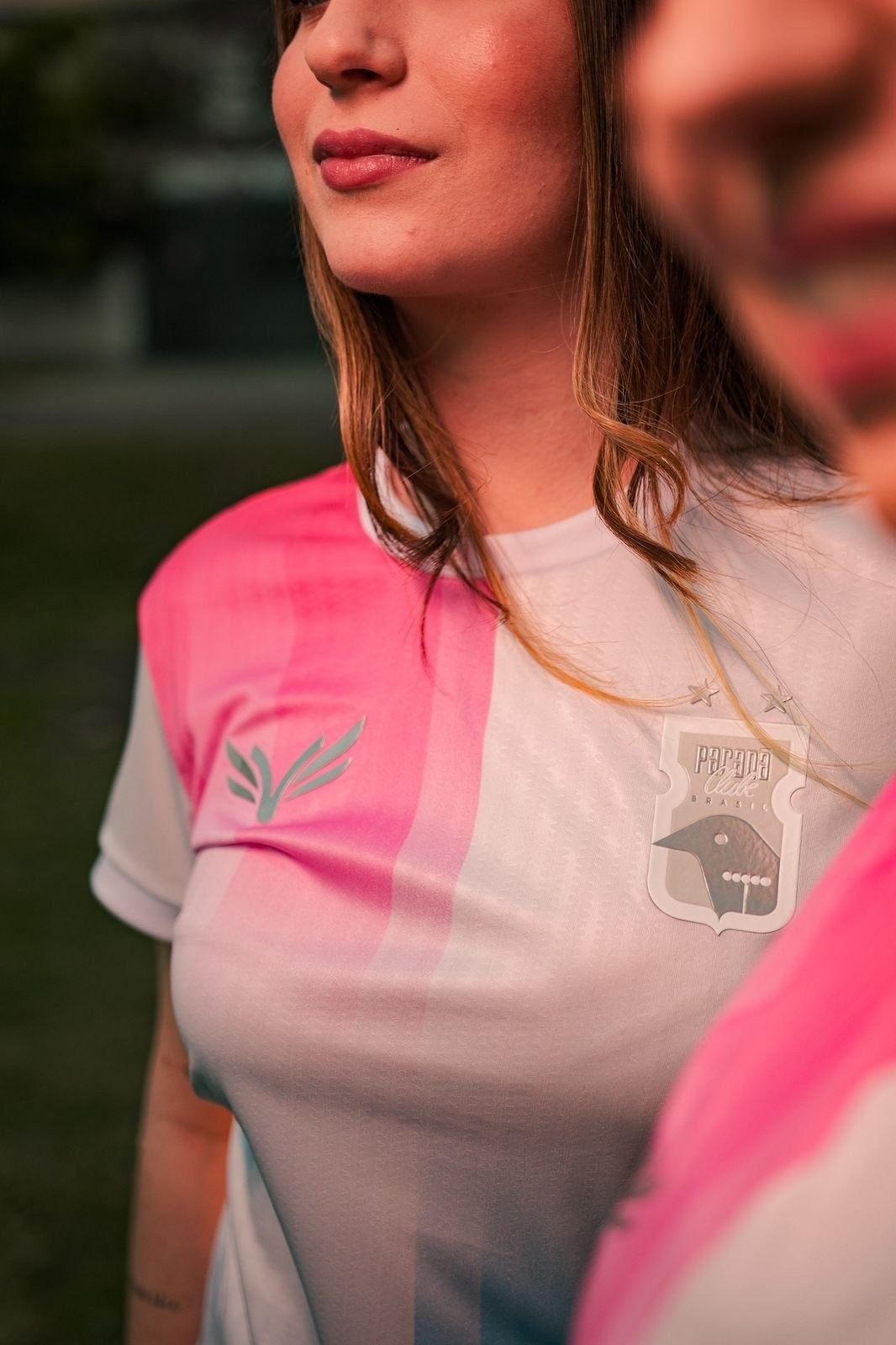Camisa Outubro Rosa e Novembro Azul do Paraná Clube 2025 Valente