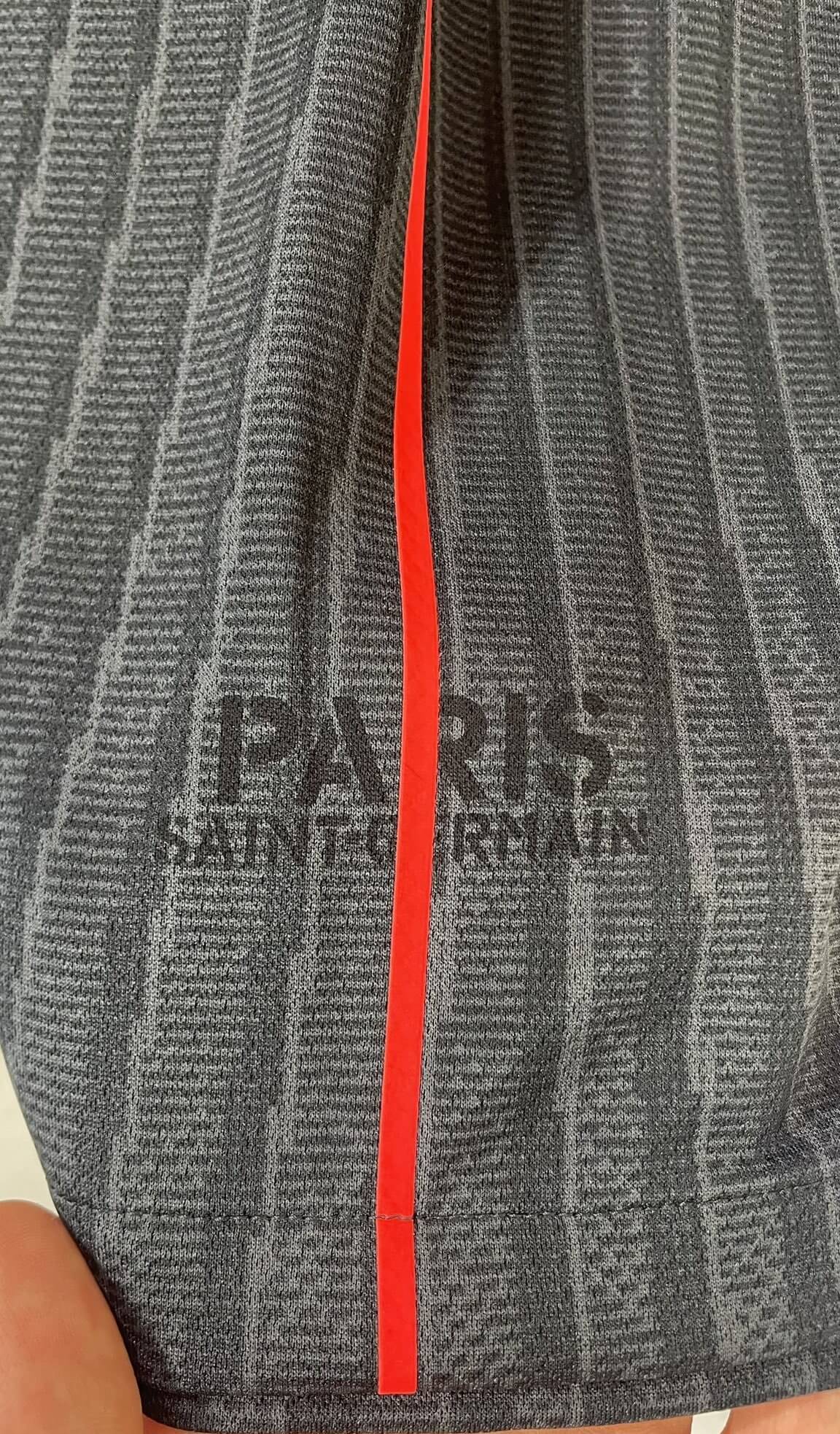 Quarta camisa do PSG 2025-2026 vaza