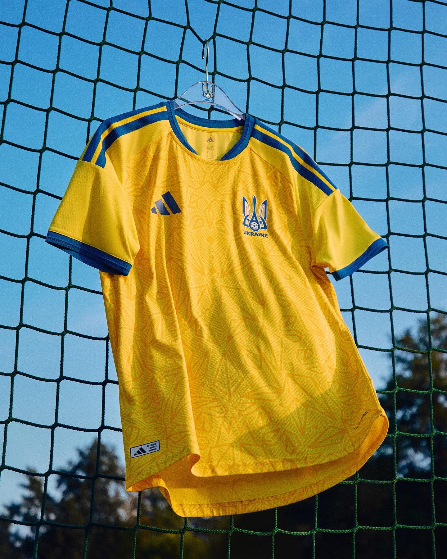 Camisa titular da Ucrânia 2026-2027 é lançada pela adidas