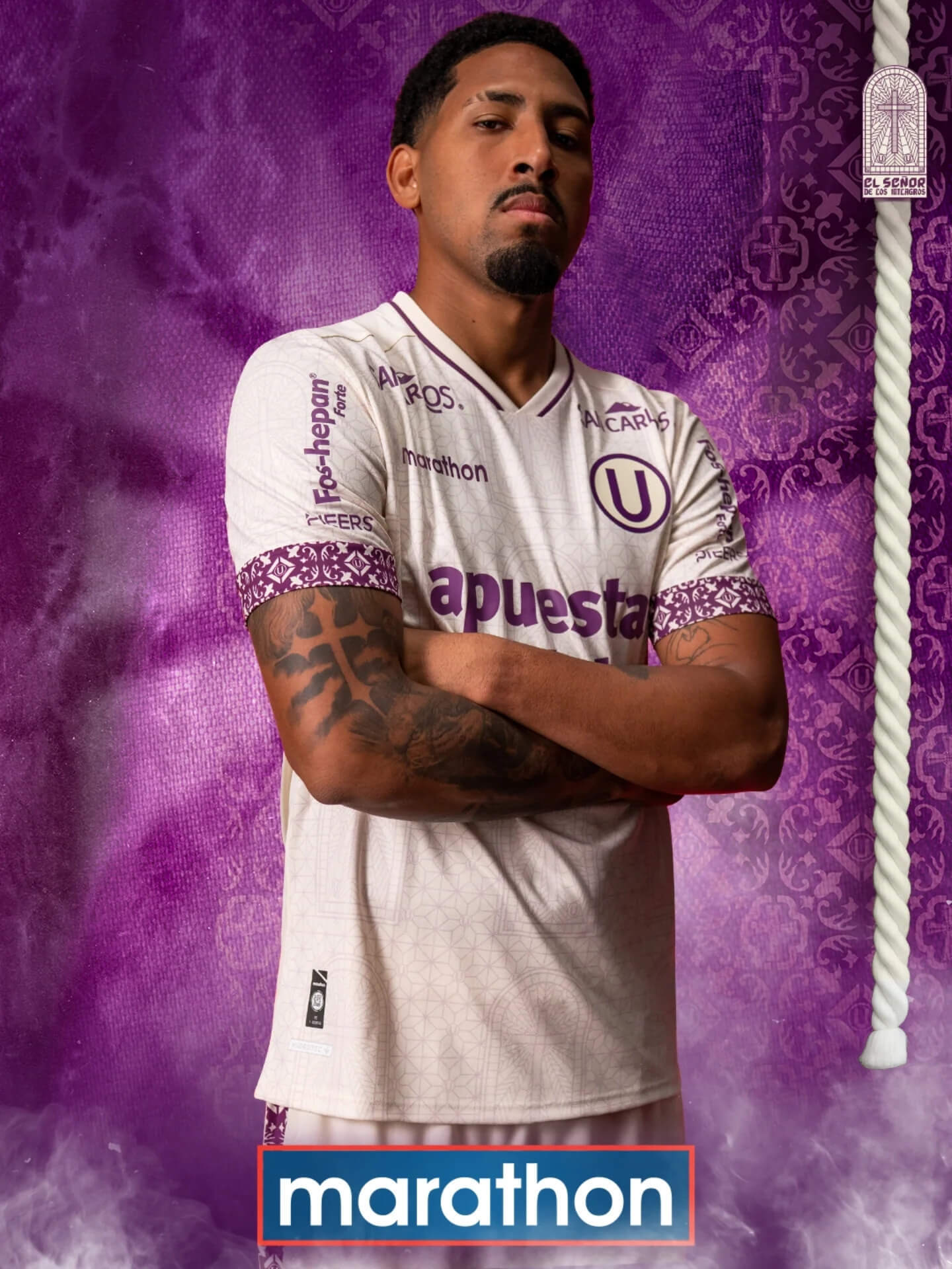 Universitario lança camisa em homenagem ao 'Senhor dos Milagres'