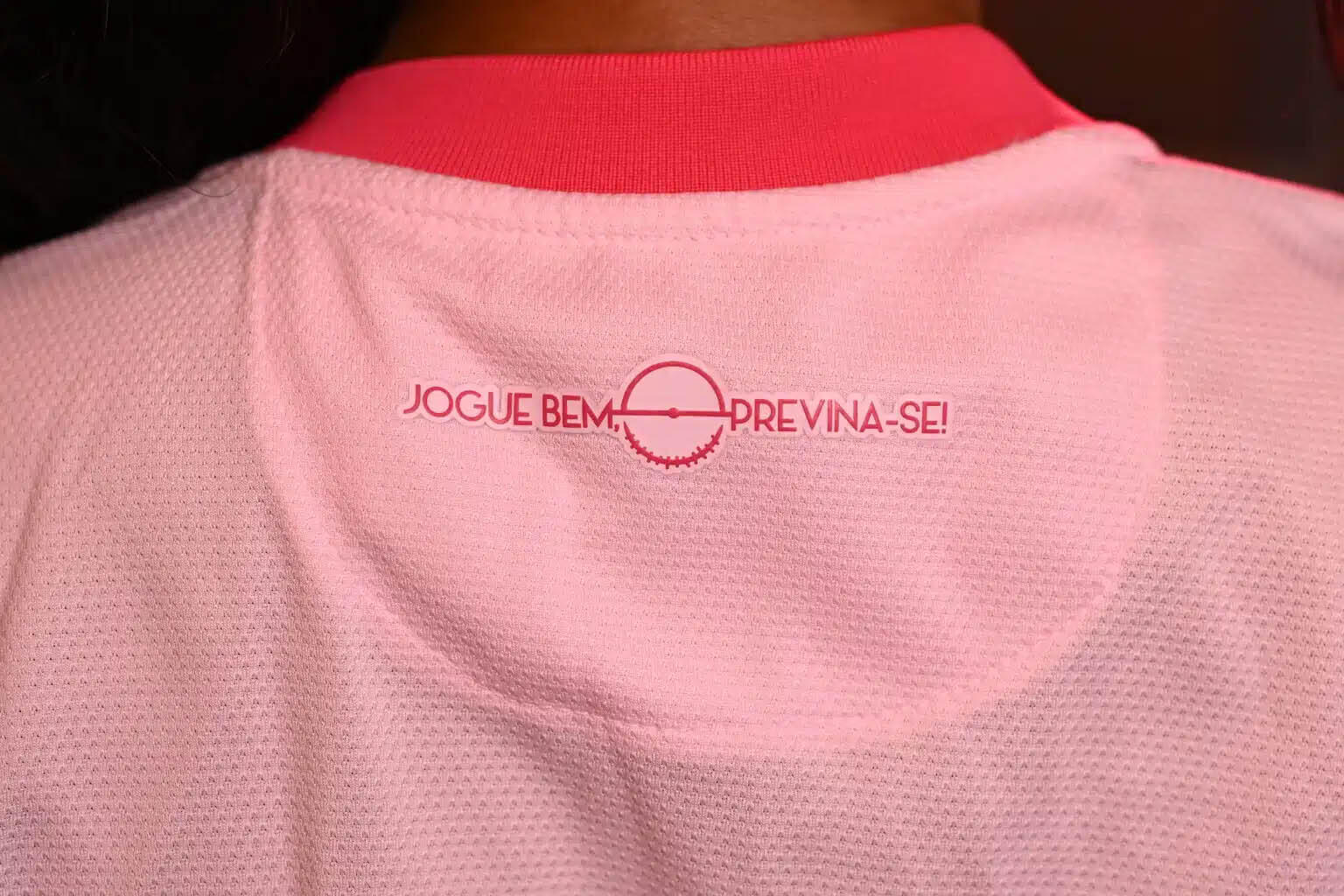 Camisa Outubro Rosa do Fortaleza 2025 Volt