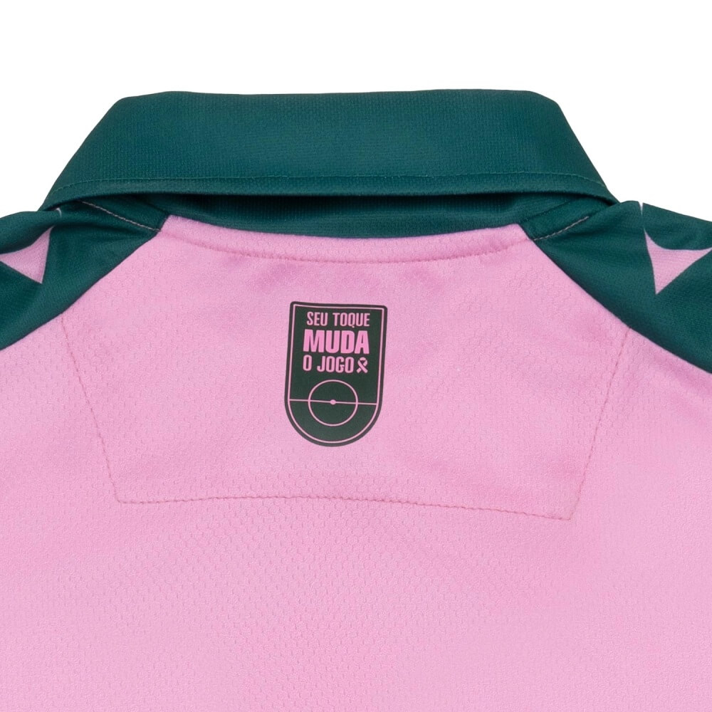 Coritiba lança camisa para o Outubro Rosa 2025