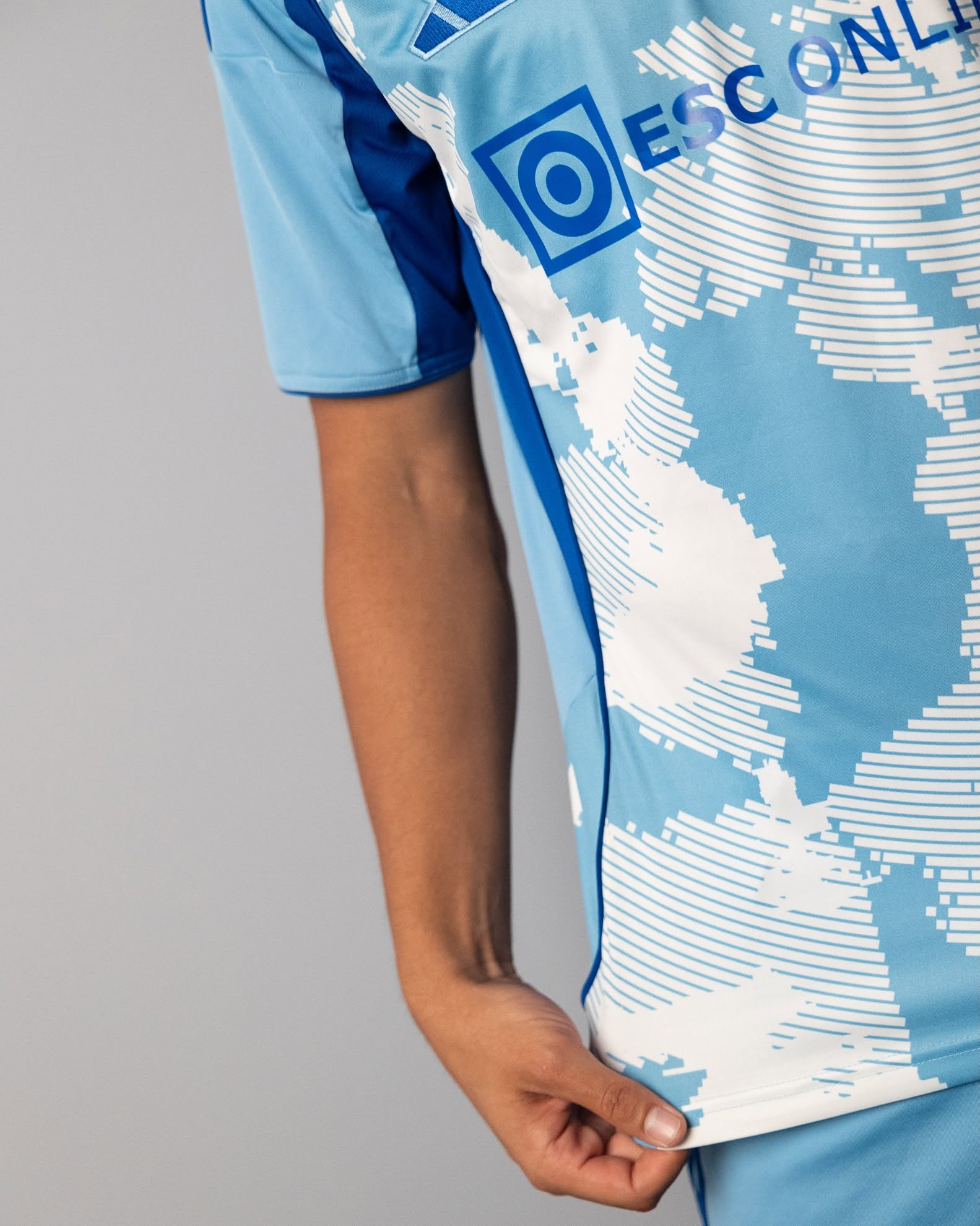 Terceira camisa do Casa Pia 2025-2026 é lançada pela adidas