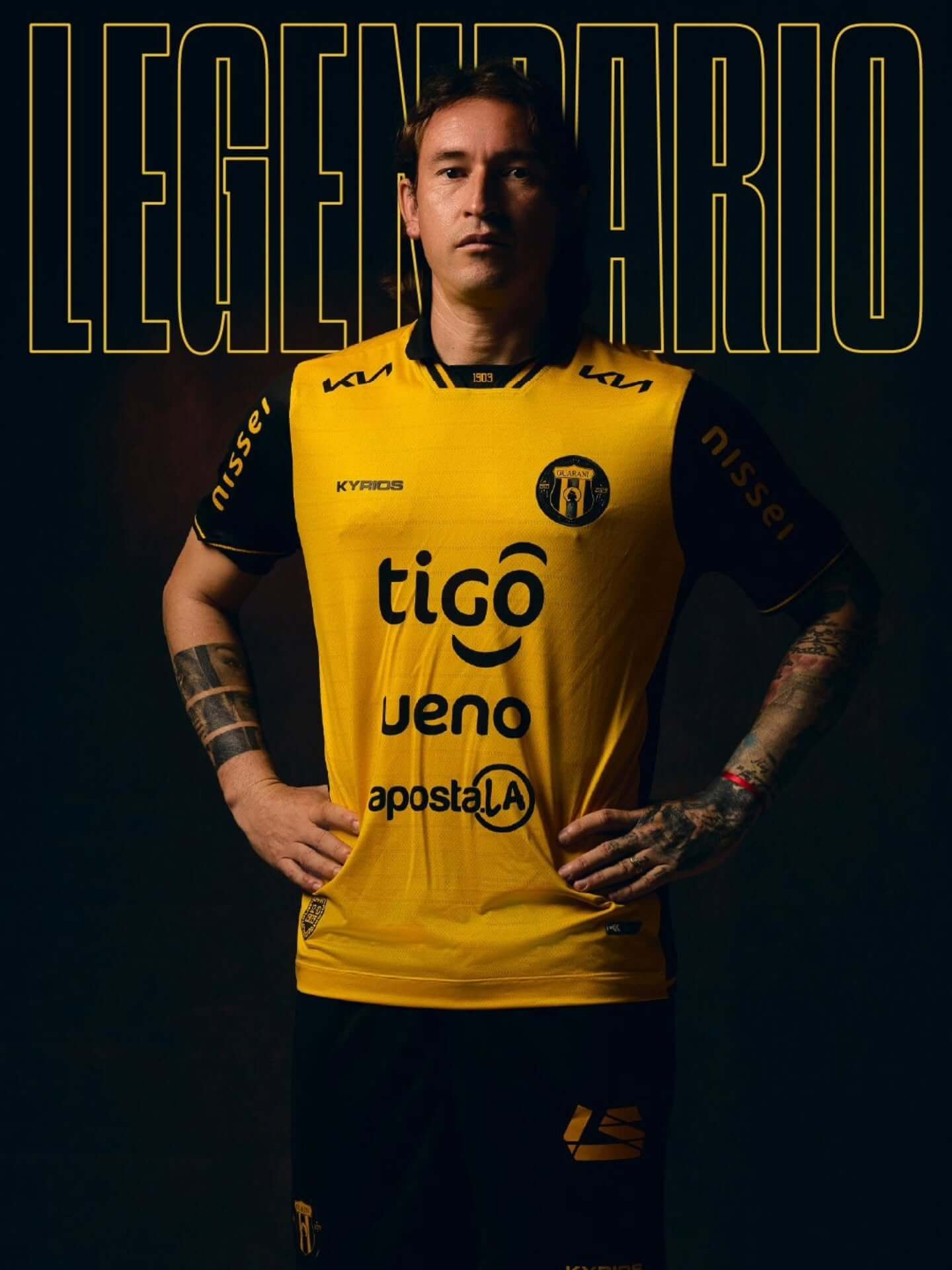 Camisa de 122 anos do Club Guaraní é revelada pela Kyrios