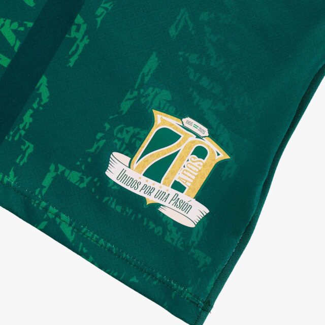 Camisa de 70 anos do Oriente Petrolero 2025 é lançada pela Marathon