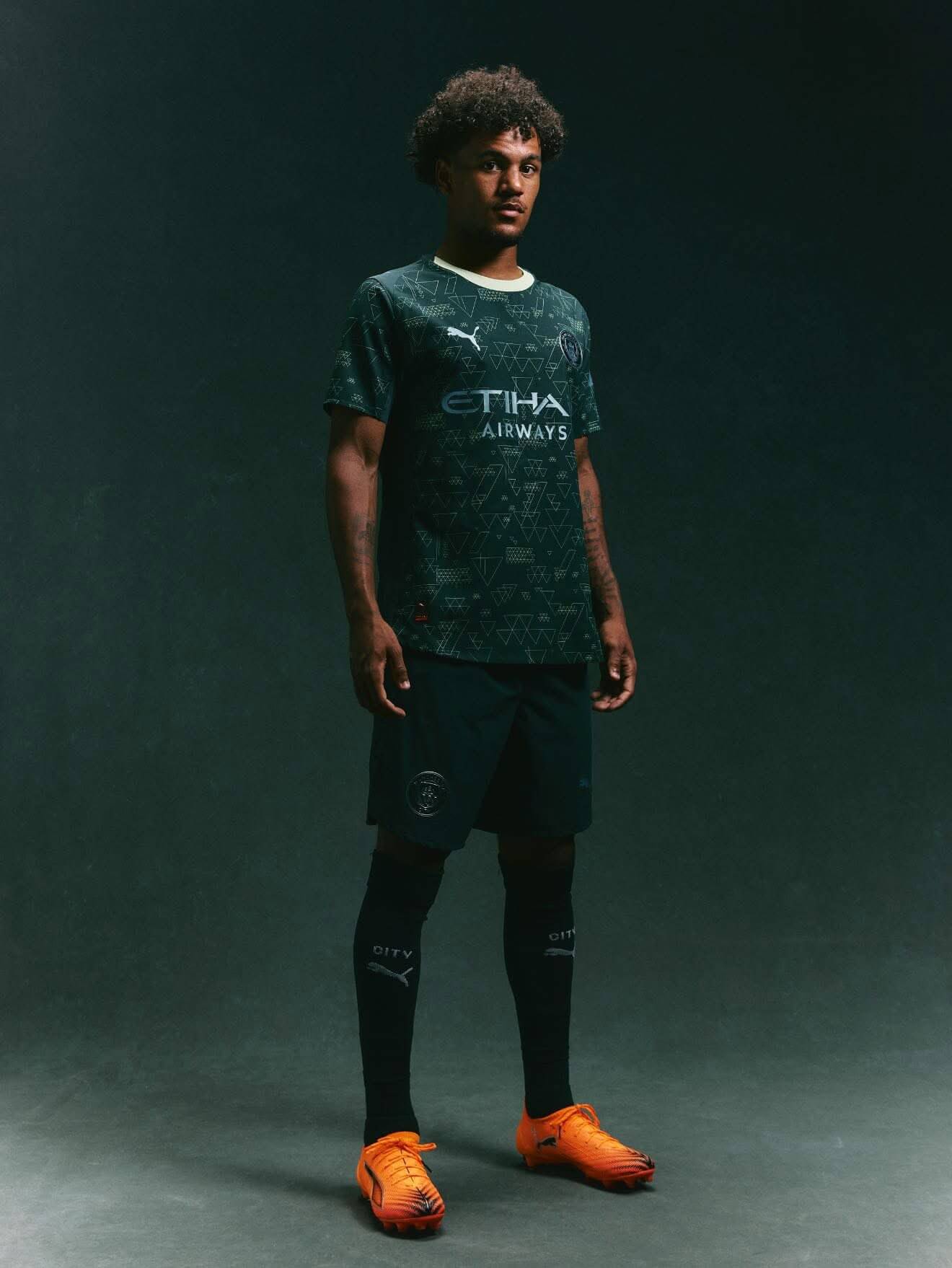 Camisa especial do Manchester City 2025-2026 PUMA x EA Sports