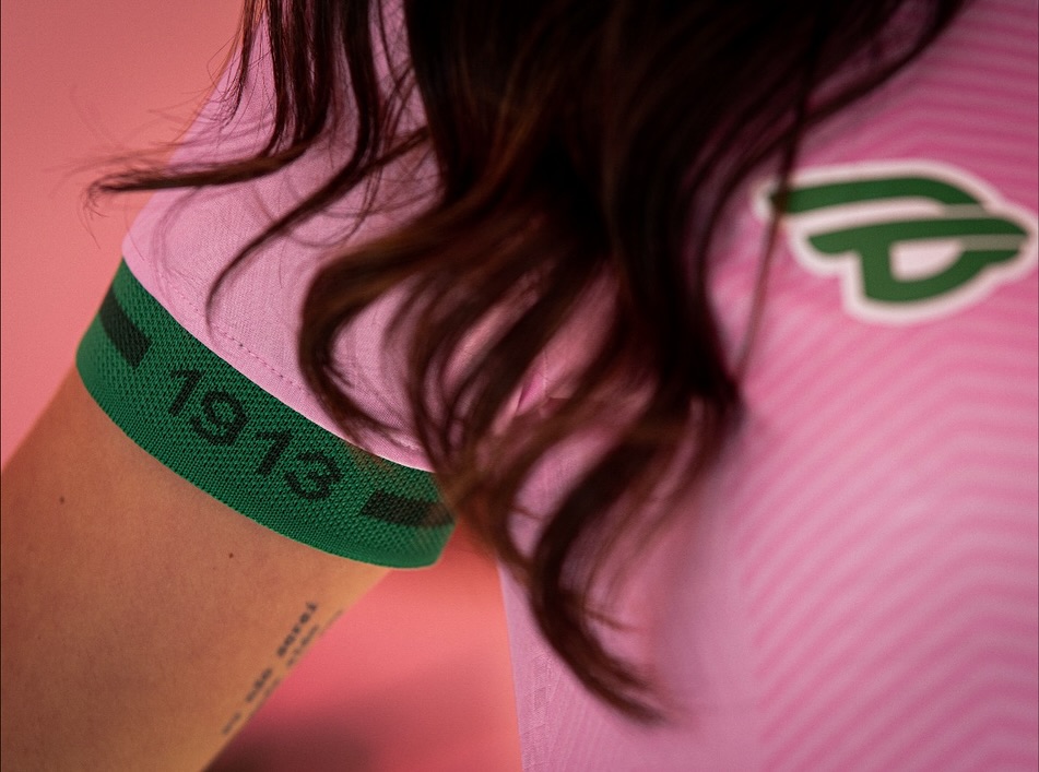Juventude lança camisa para o Outubro Rosa 2025