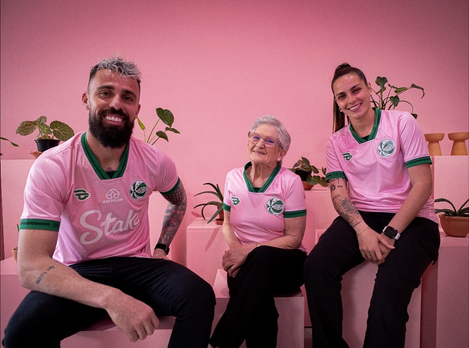 Juventude lança camisa para o Outubro Rosa 2025