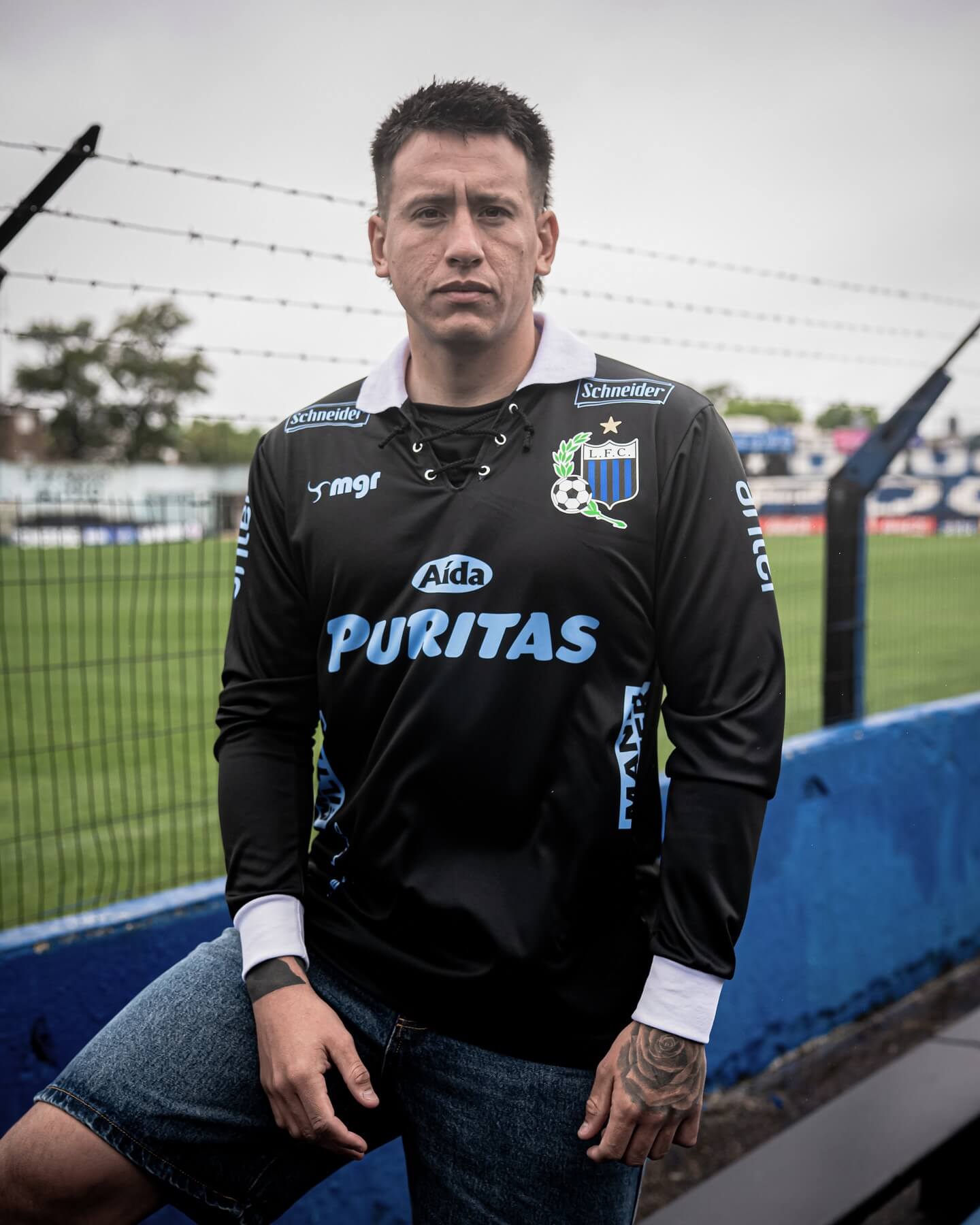 Liverpool-URU lança camisa em homenagem à celeste uruguaia