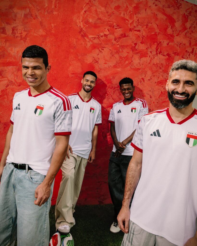 Camisa titular do Emirados Árabes Unidos 2026-2027 adidas