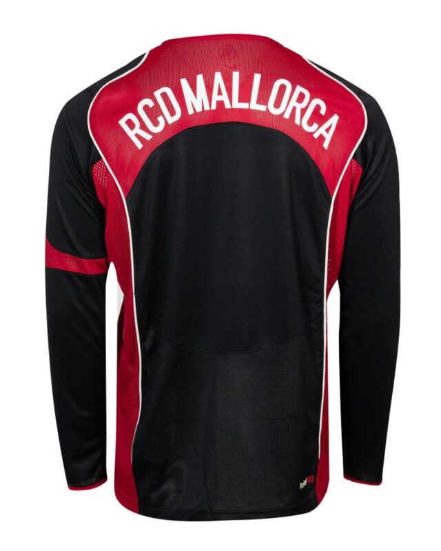 Mallorca lança coleção Total 90 da Nike