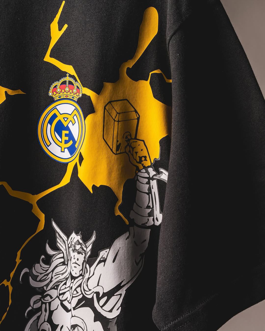 Real Madrid apresenta coleção em collab com a Marvel