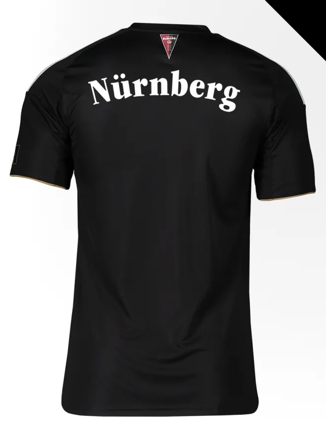 Nuremberg lança camisa especial para a torcida
