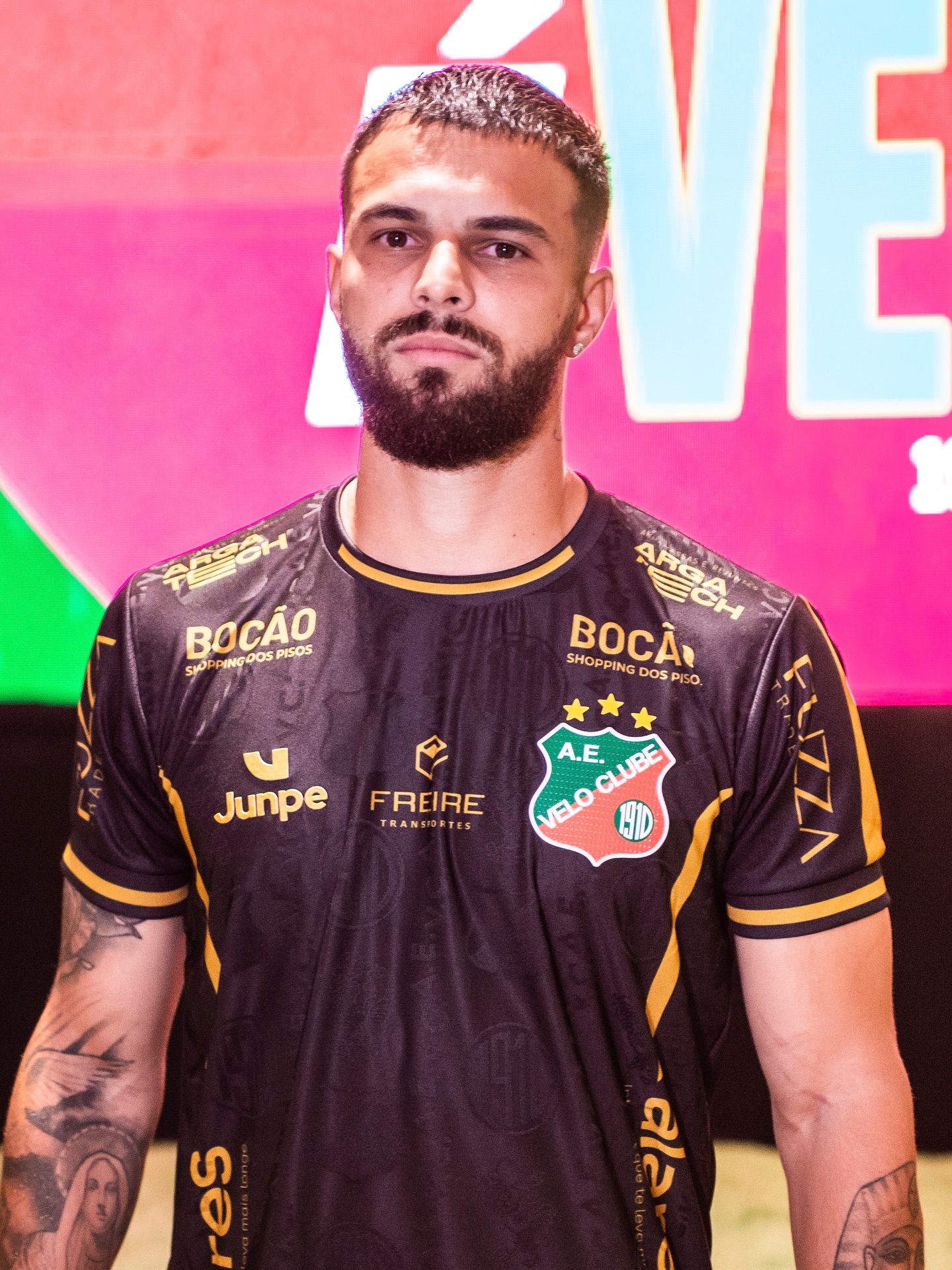 Velo Clube lança camisas para a temporada 2026