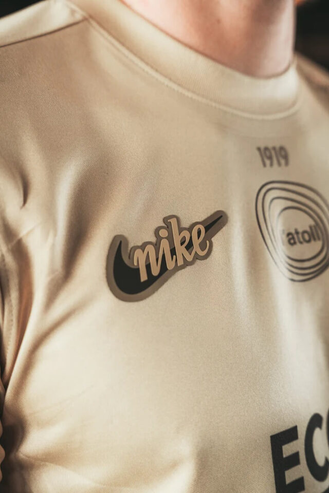 Angers SCO lança nova terceira camisa 2025-2026 em homenagem à Maison d'Adam