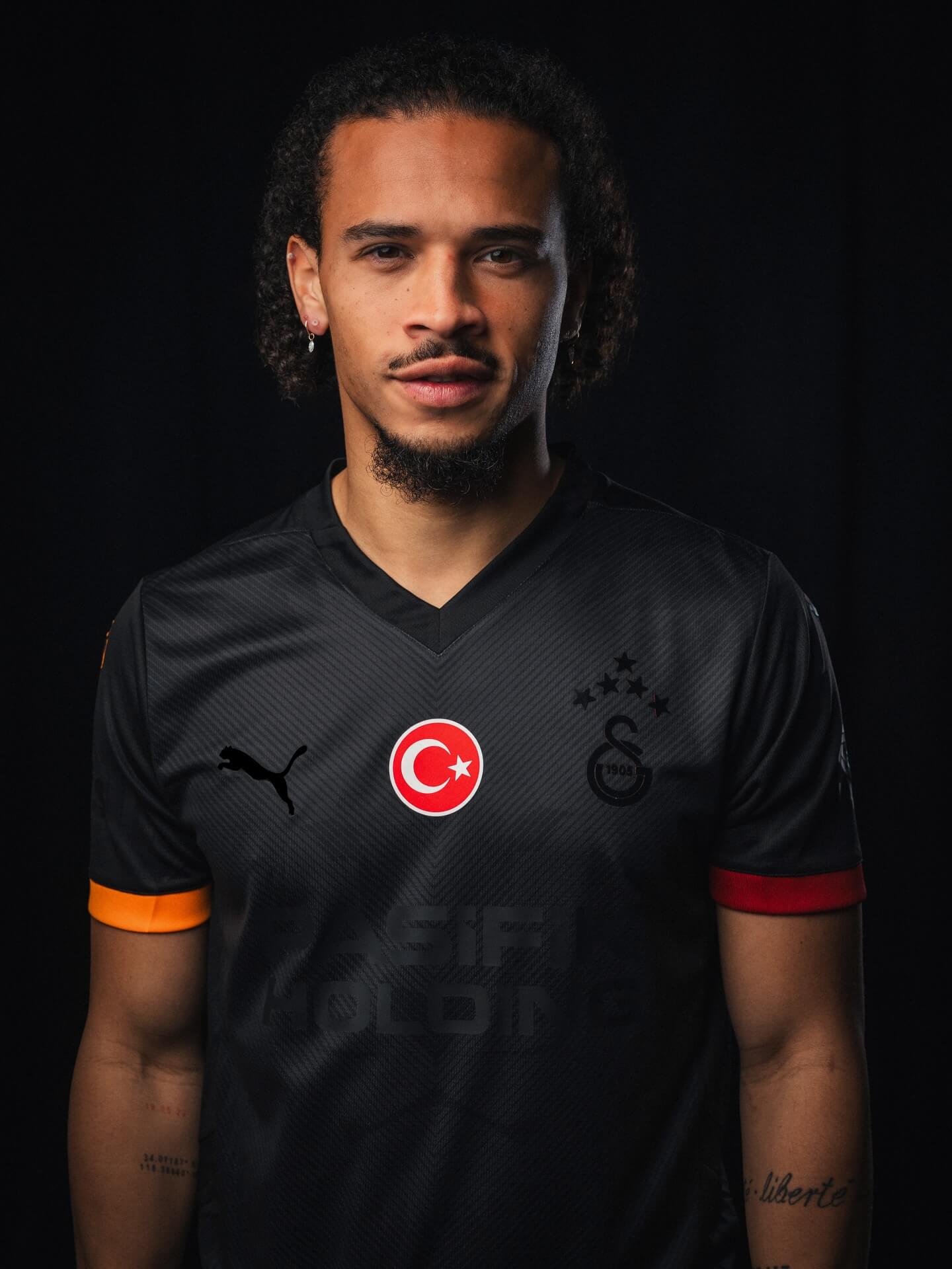 Quarta camisa do Galatasaray 2025-2026 é lançada pela PUMA