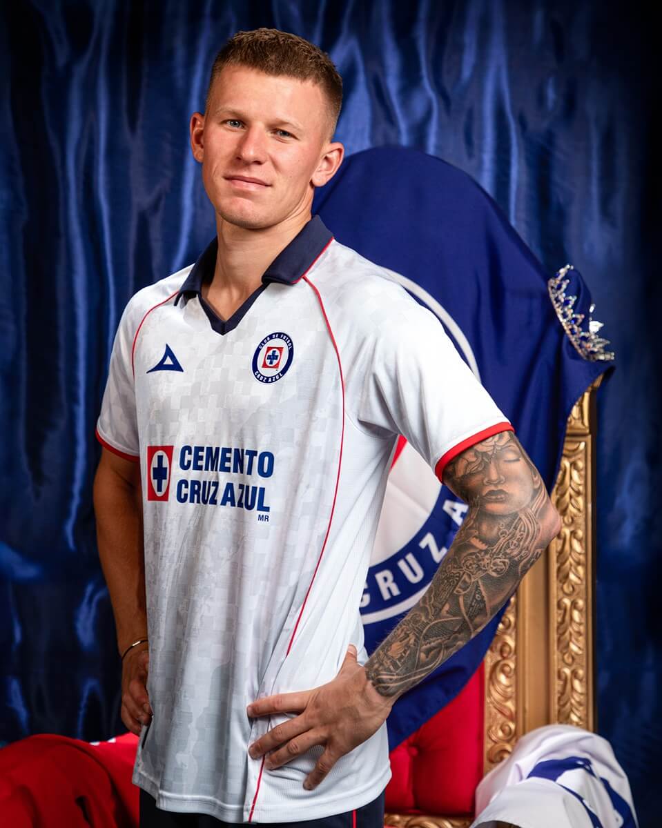 Cruz Azul lança camisas para o Intercontinental 2025