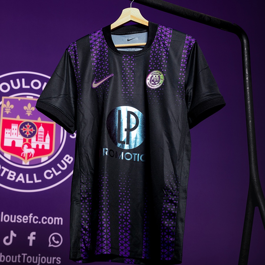 Toulouse FC apresenta nova terceira camisa da Nike para 2025-2026
