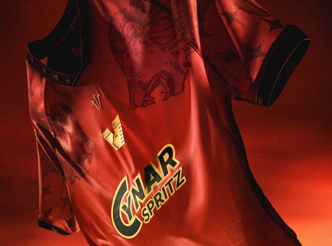 Venezia FC e NOCTA apresentam a nova quarta camisa 2025-2026