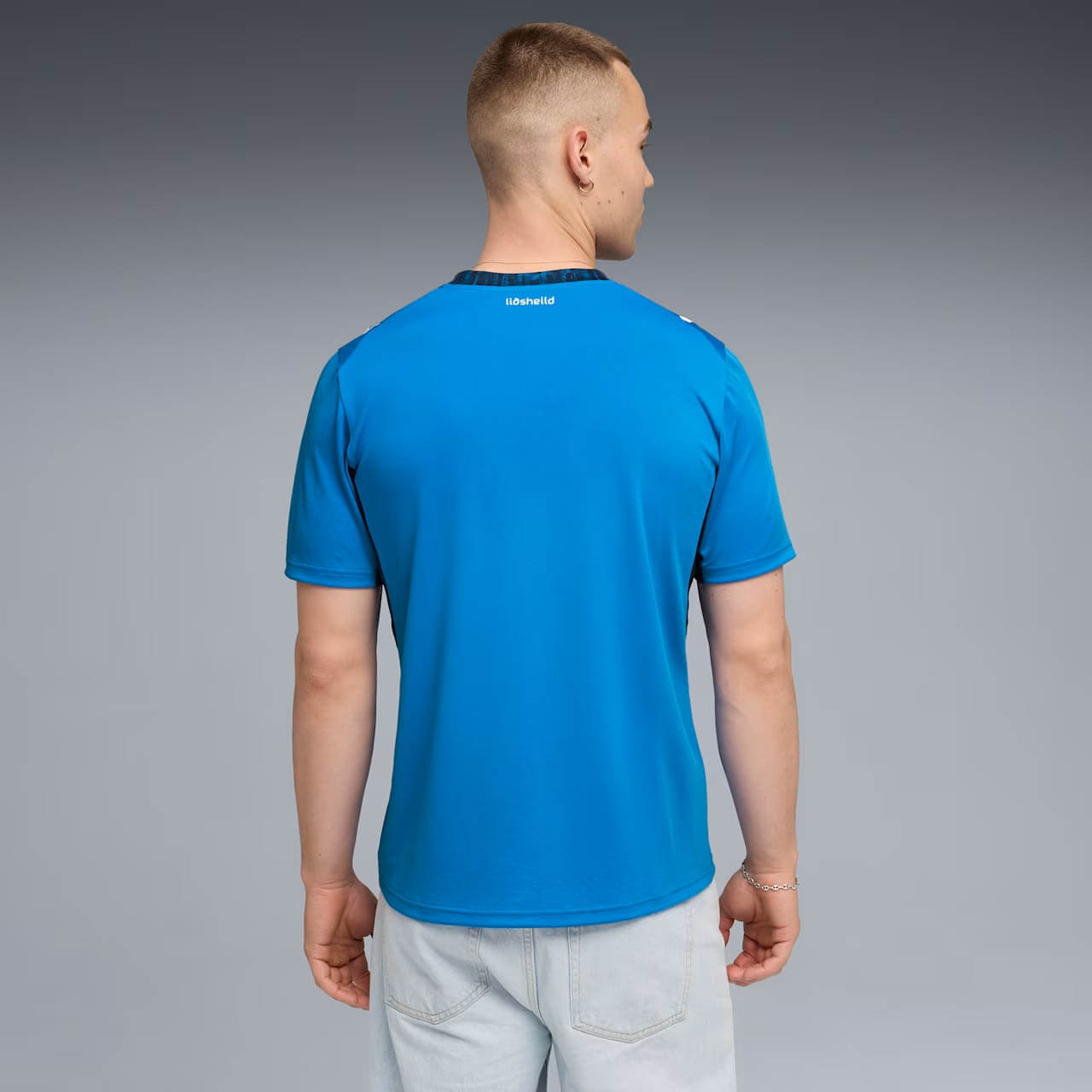 Camisa titular da Islândia para 2026-2027 é lançada pela PUMA