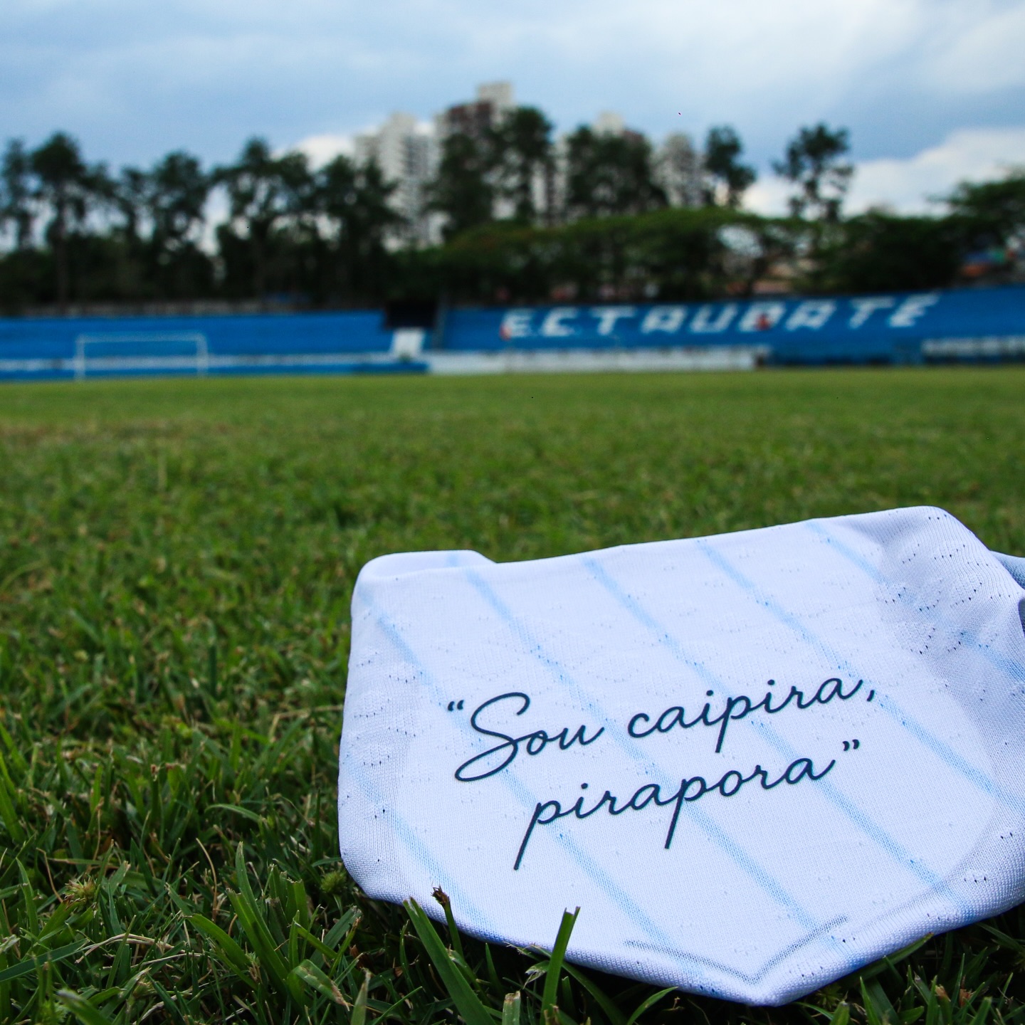 Camisa titular do EC Taubaté 2026 é lançada pela Junpe