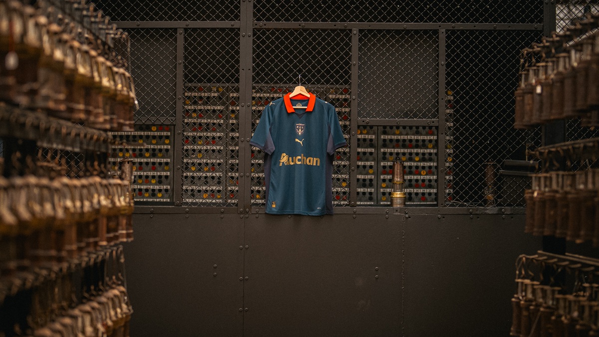 Camisa Santa Bárbara do RC Lens 2025-2026 é lançada pela PUMA