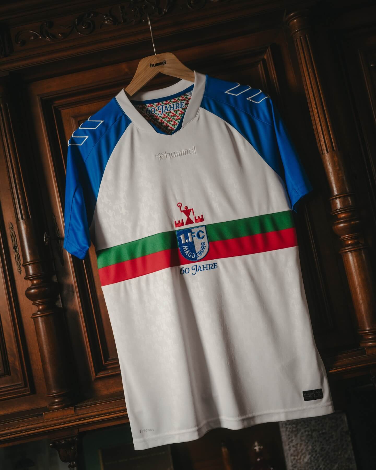Camisa dos 60 anos do Magdeburg 2025 Hummel