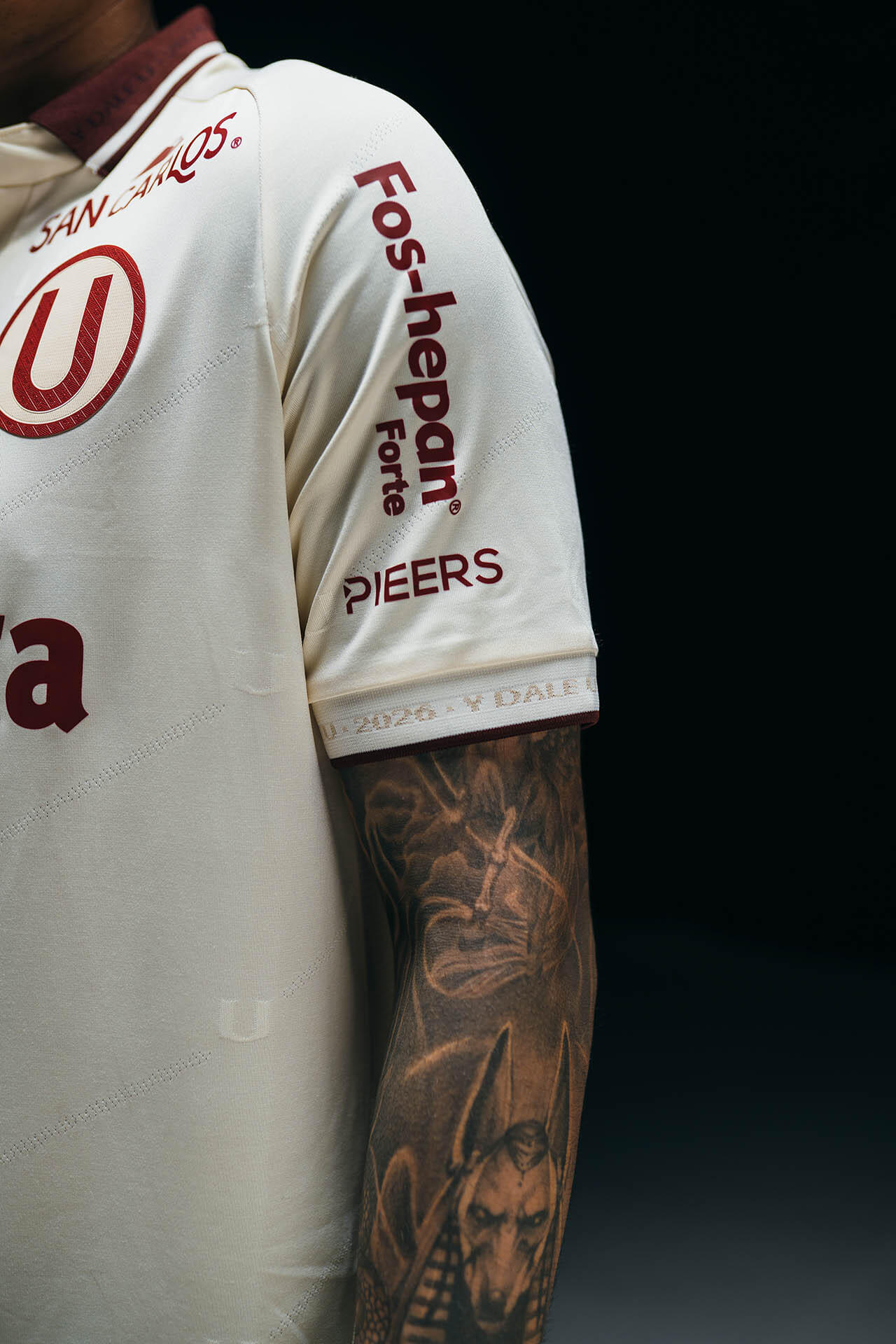 Camisa titular do Universitario 2026 Marathon