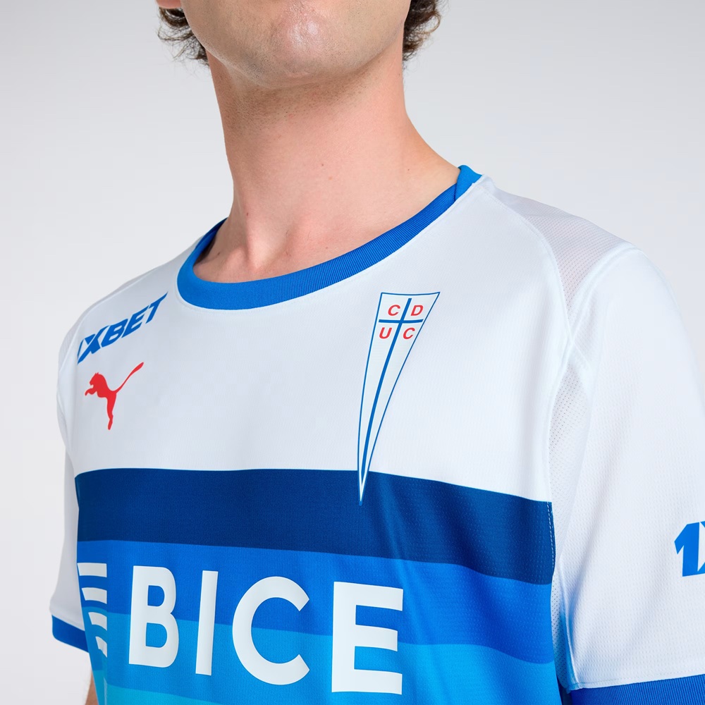 Camisa titular da Universidad Católica do Chile para 2026 é revelada pela PUMA