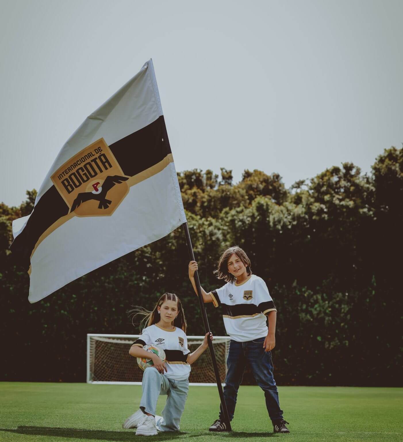 Camisa titular do Internacional de Bogotá 2026 Umbro