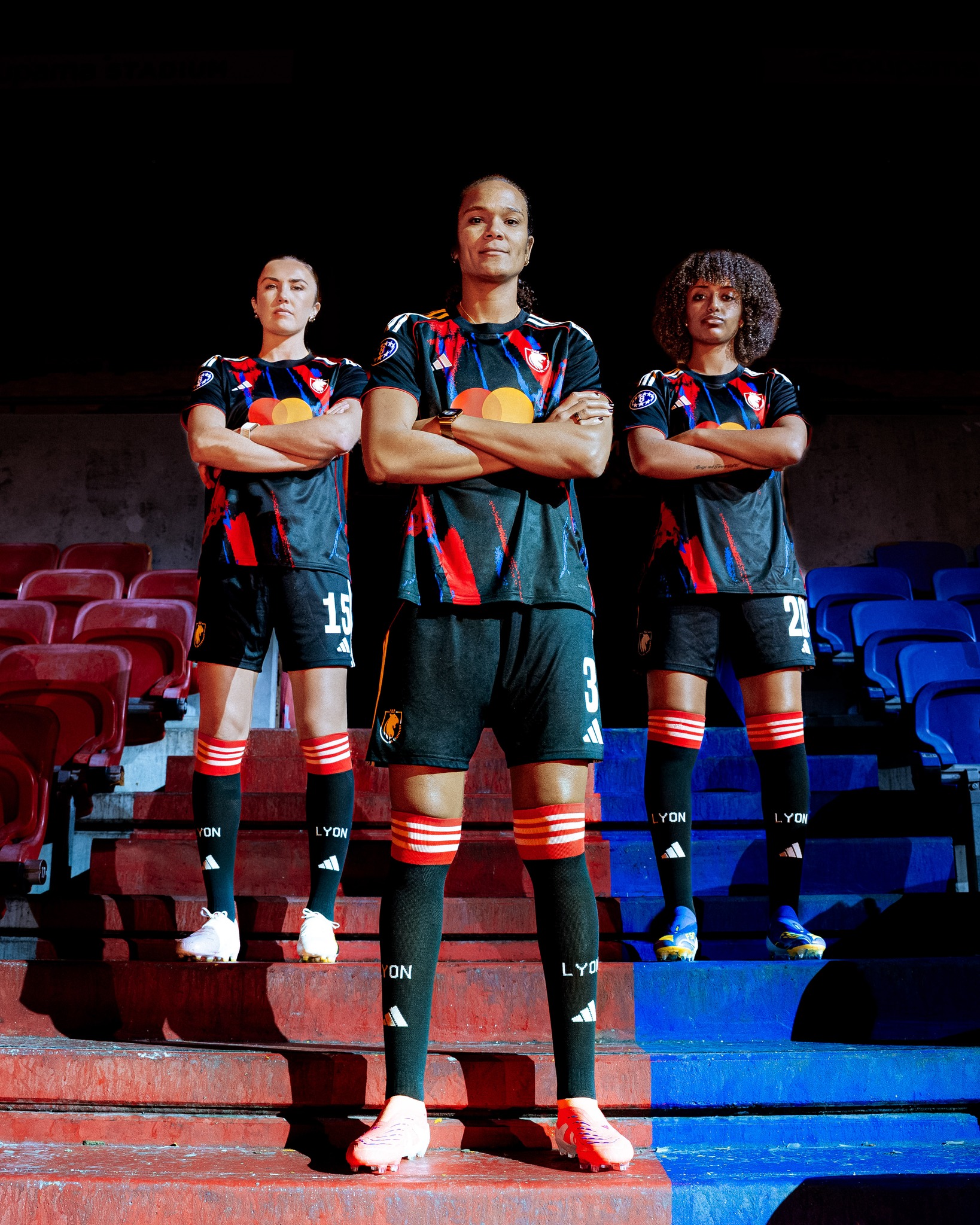 Camisa europeia do OL Lyonnais 2025-2026 adidas