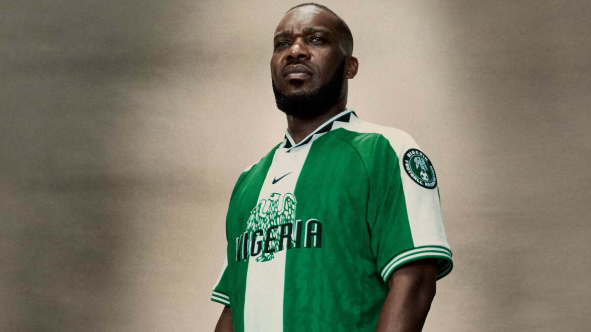 Nike relança a lendária camisa titular da Nigéria de 1996