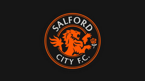 novo escudo do salford city