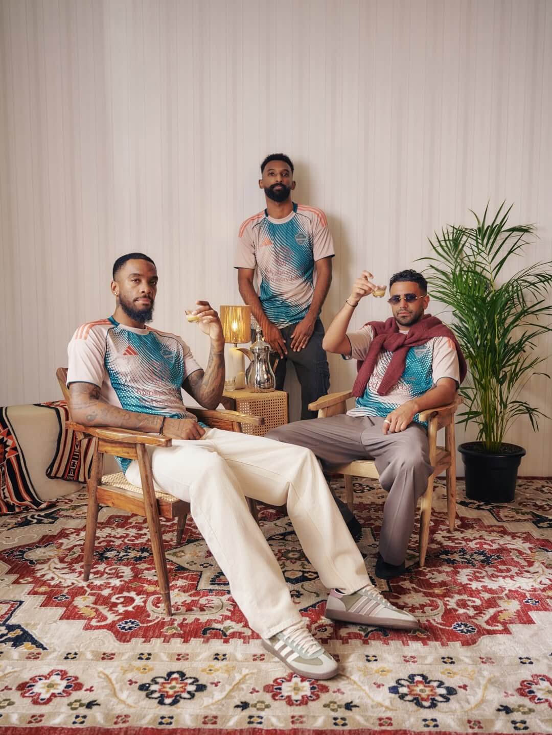 Terceira camisa do Al-Ahli Saudi 2025-2026 adidas