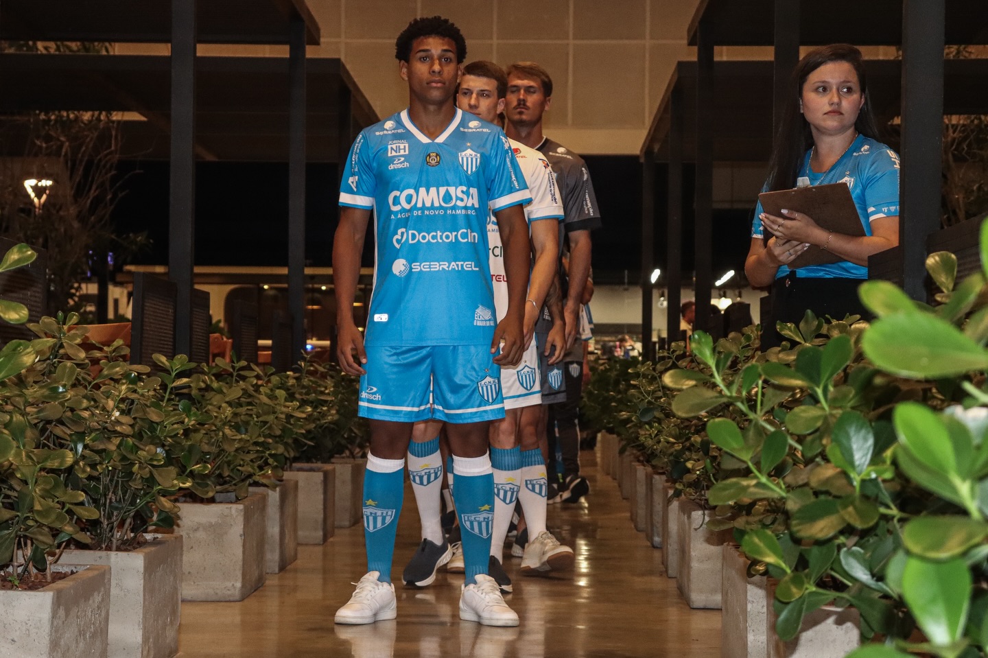 Camisas do Novo Hamburgo 2026 são reveladas pela Dresch Sport