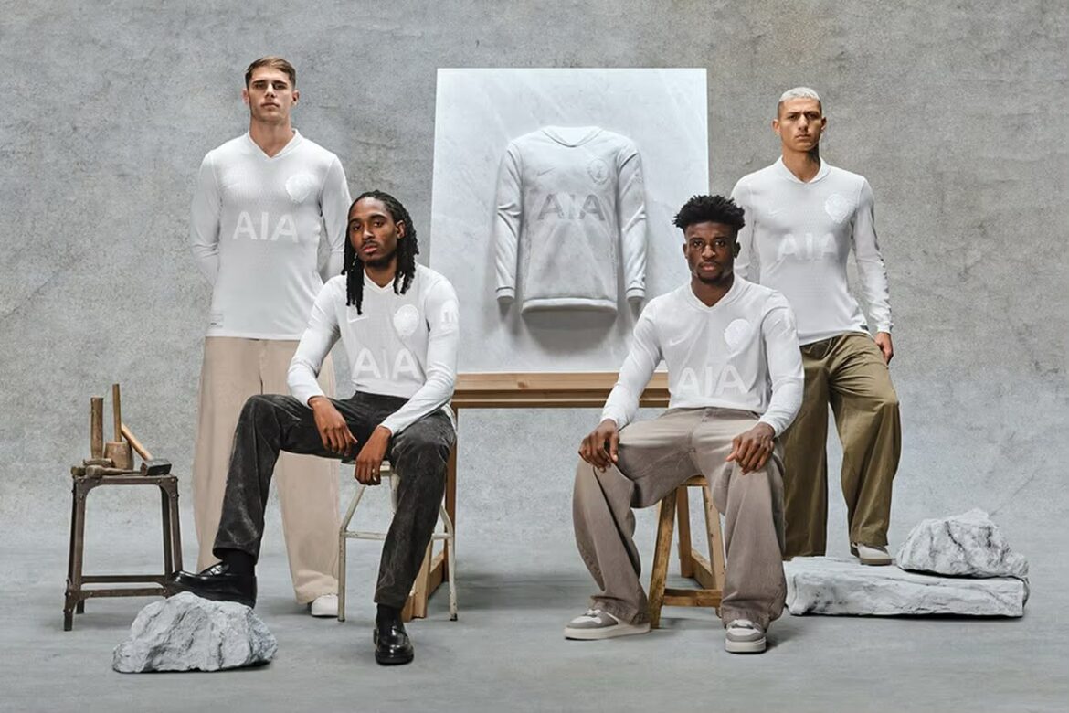 Camisa especial do Tottenham FA Cup 1901 Nike