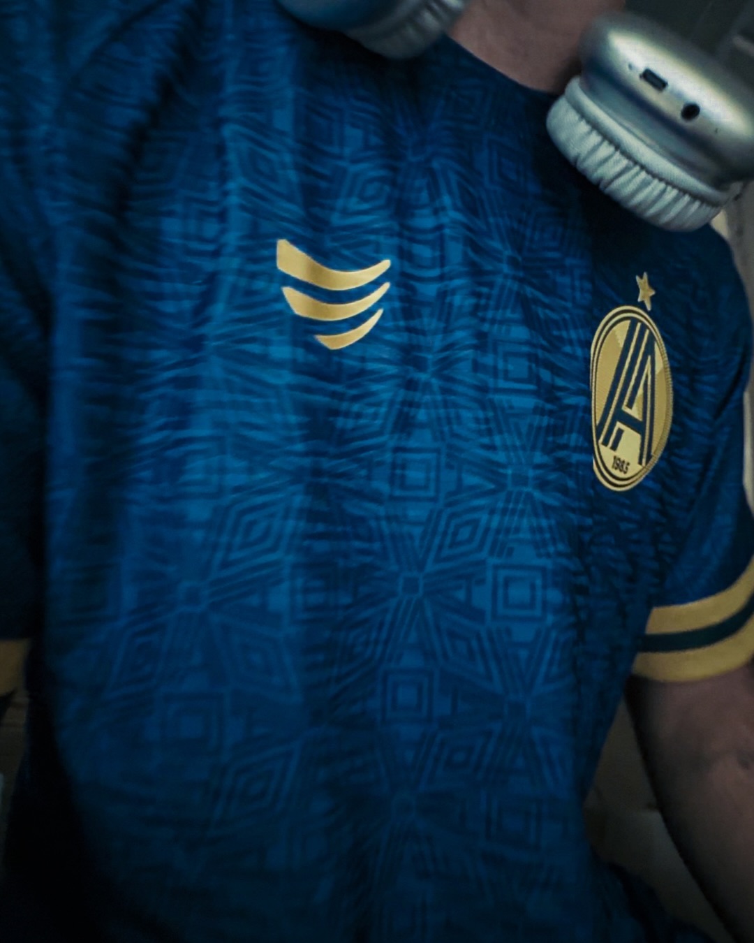 Camisa titular da Aparecidense 2026 é revelada pela Super Bolla