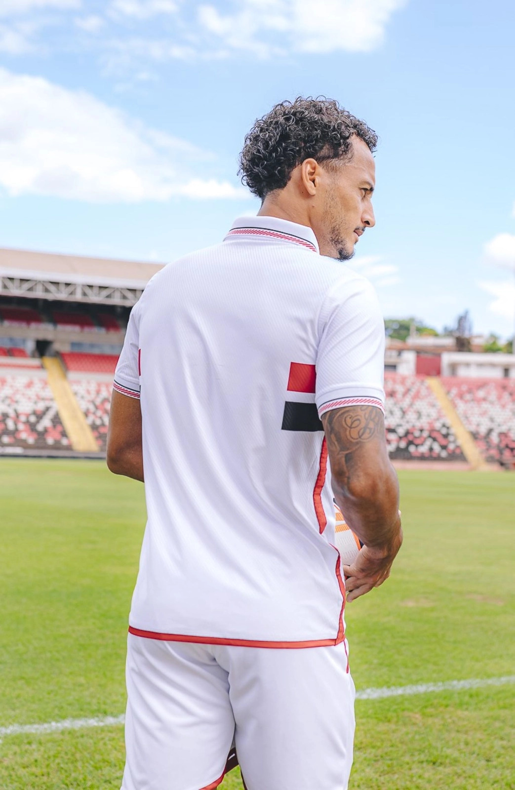 Camisa titular Botafogo-SP 2026 vol