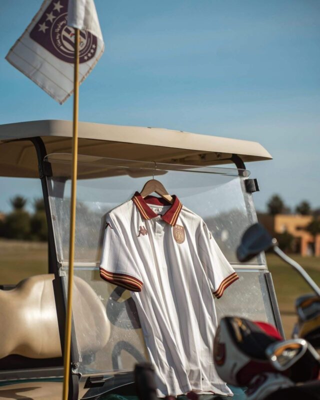 Quarta camisa do Espérance Tunis 2026 Kappa