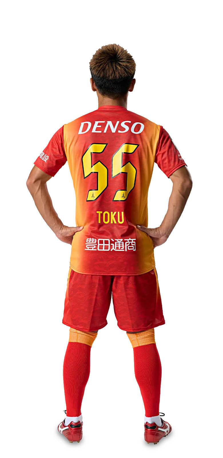 Camisas do Nagoya Grampus 2026 são apresentadas pela Mizuno